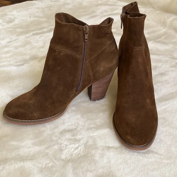 SOLE/SOCIETY Ankle Boots - Picture 4 of 10